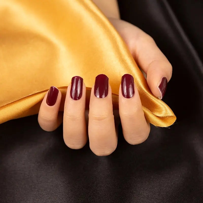 Charm Red — Semi-Cured Gel Nail Wraps