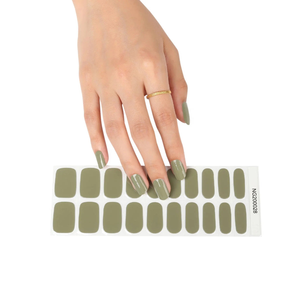 Solid Grass Green — Semi-Cured Gel Nail Wraps