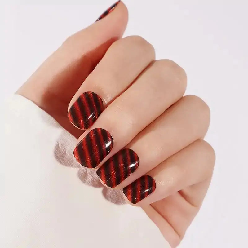 Striped Pattern — Semi-Cured Gel Nail Wraps