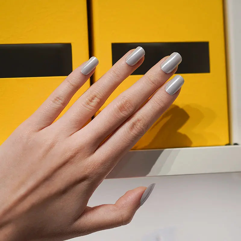 Get Flawless With Essential Gel Gray Diamond — Semi-Cured Gel Nail Wraps
