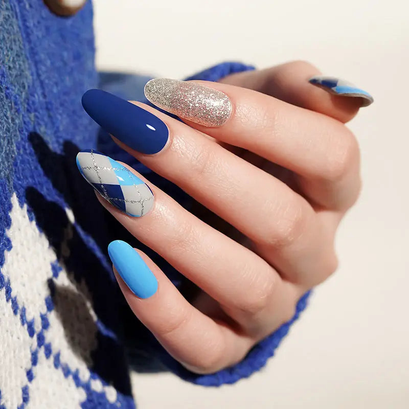 Strip Blue Plaid Design — Semi-Cured Gel Nail Wraps