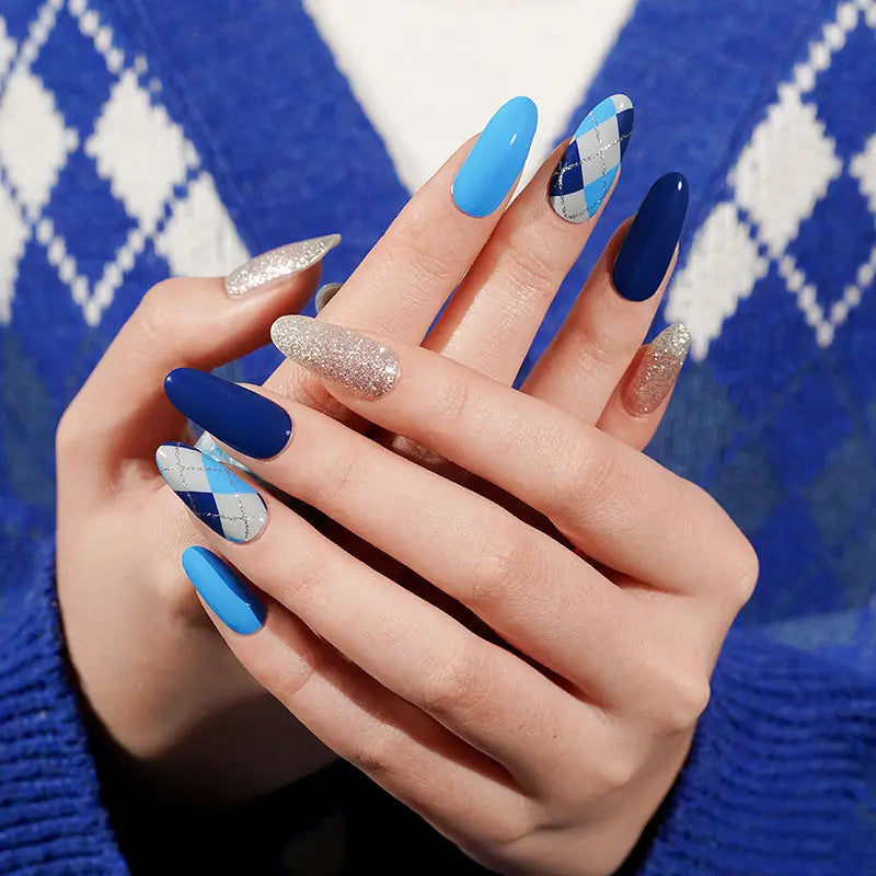 Strip Blue Plaid Design — Semi-Cured Gel Nail Wraps