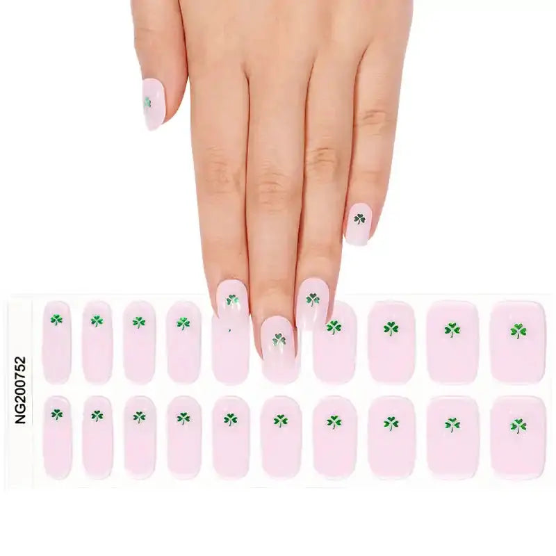 Clover Gradient — Semi-Cured Gel Nail Wraps