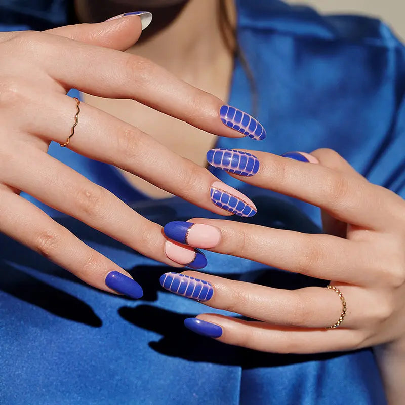 Crocodile Pattern Blue 20 Tips — Semi-Cured Gel Nail Wraps