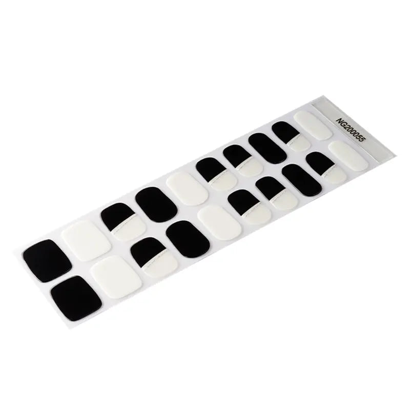 Minimalist Black And White — Semi-Cured Gel Nail Wraps
