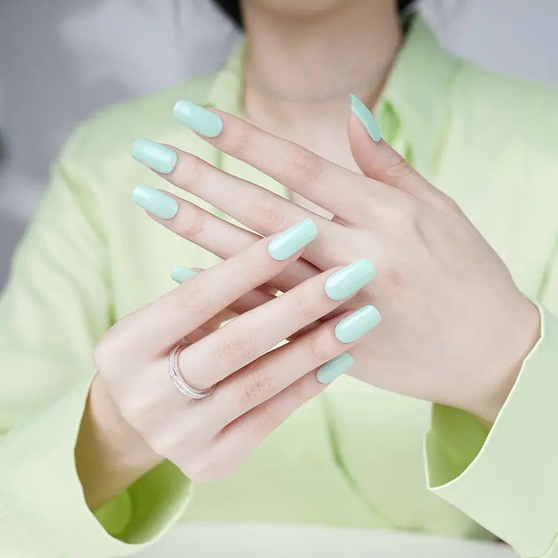 Solid Mint Green — Semi-Cured Gel Nail Wraps